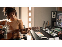 Universal Audio Apollo x8 Gen2 Essentials+ Universal Audio Apollo x8 Gen2 Essentials+